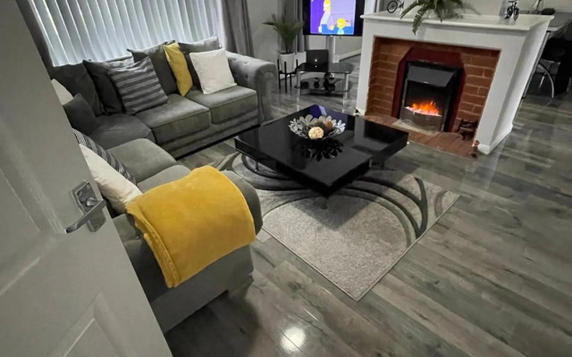 Peaceful 3 Bed Apartment