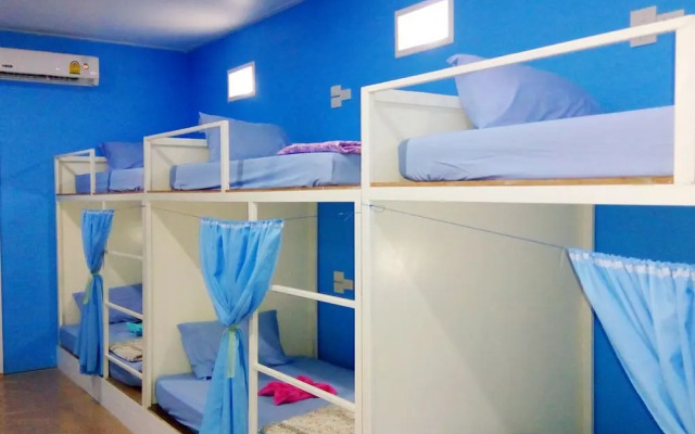 Koh Mook Hostel