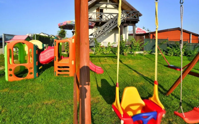 Apartment in Sianozety Near Sandy Beach