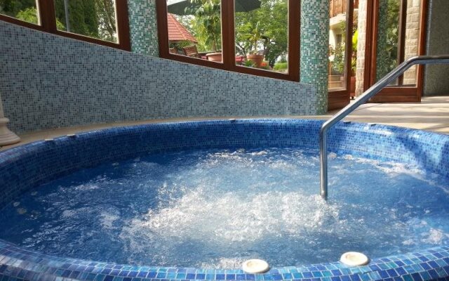 Palazzo Wellness Villa