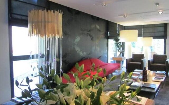 Hotel K