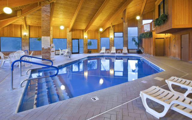 Quality Inn Marshall near I-69