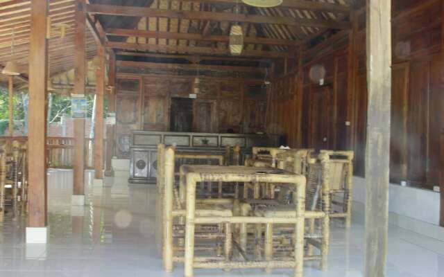 Mira Arsita Hotel Kuta Lombok