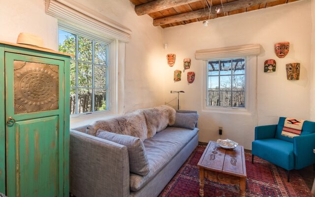 Camino San Acacio - Studio Home