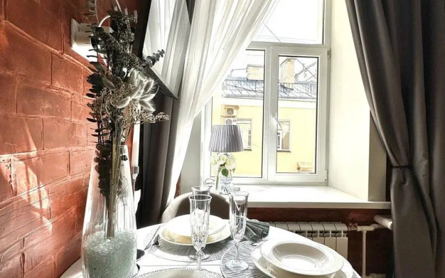 Метры в центре на улице Маяковского 6