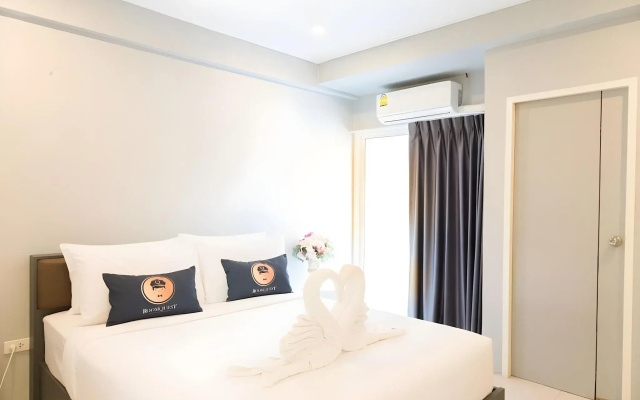 RoomQuest Bangkok Don Mueang Airport 1