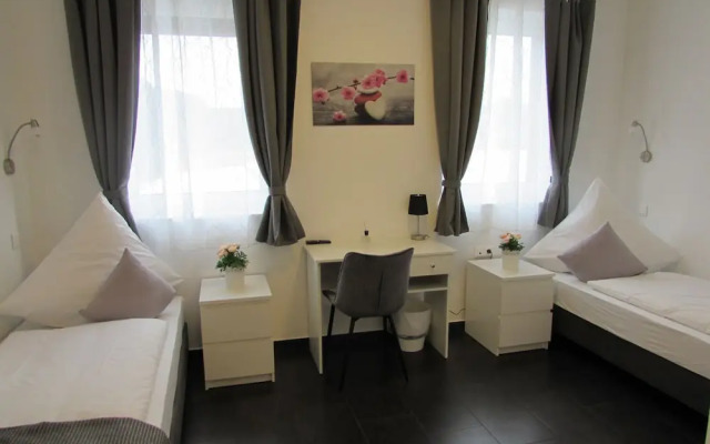 Hotel201