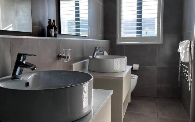 Hermanus Waterfront Apartment No.20