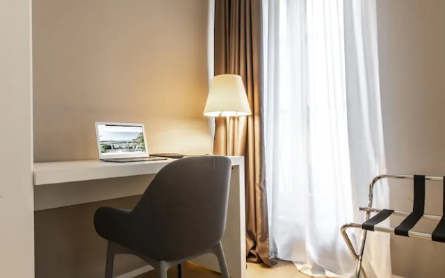 Rialto Canal View Deluxe R&R