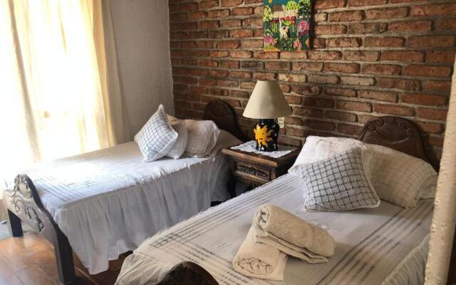 Rustic House With Excellent Finishes Very Comfortable