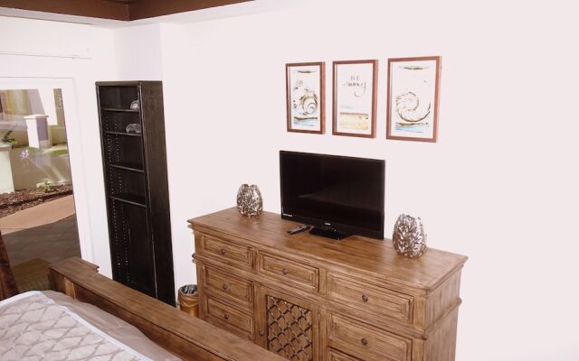 Baja 101 - 2 Br Condo