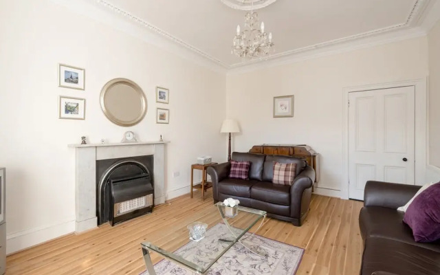 Traditional 3 bed Apartment Stockbridge