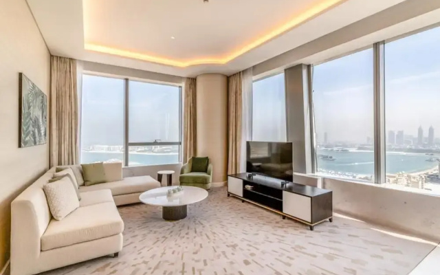 Luxurious Apartments With Sea View