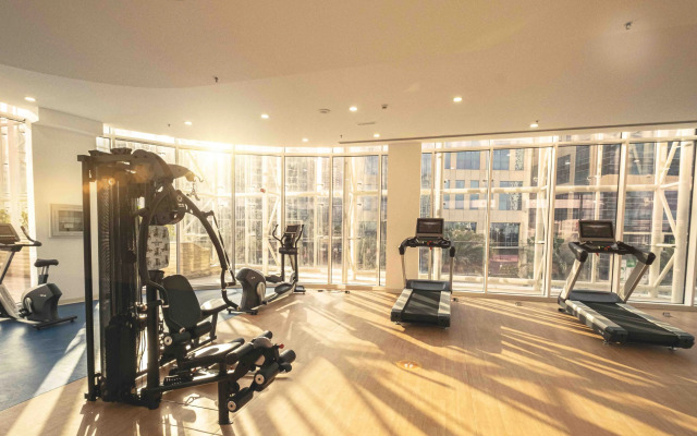 lux the pad executive suite burj khalifa view