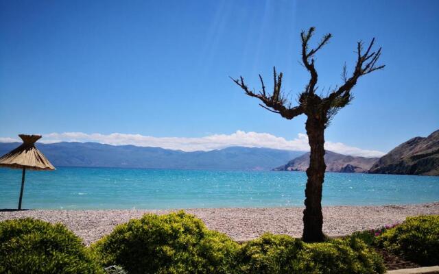 Baska Beach Apartments