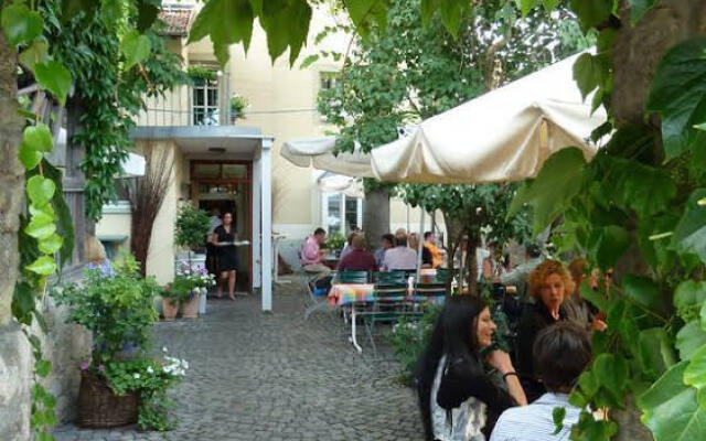 Gasthof & Weingut zum Stern