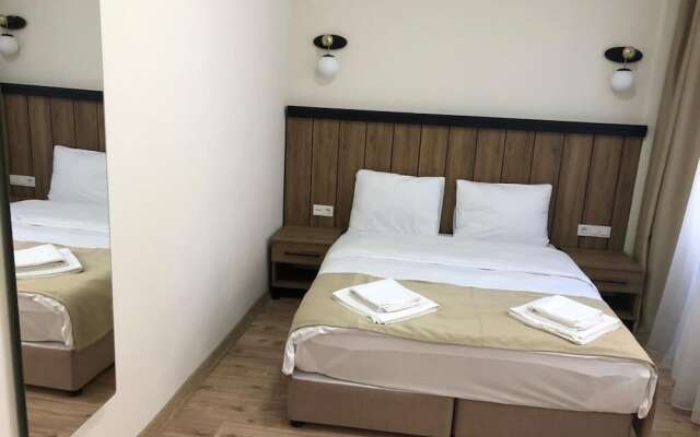 Taksim 8 Suites