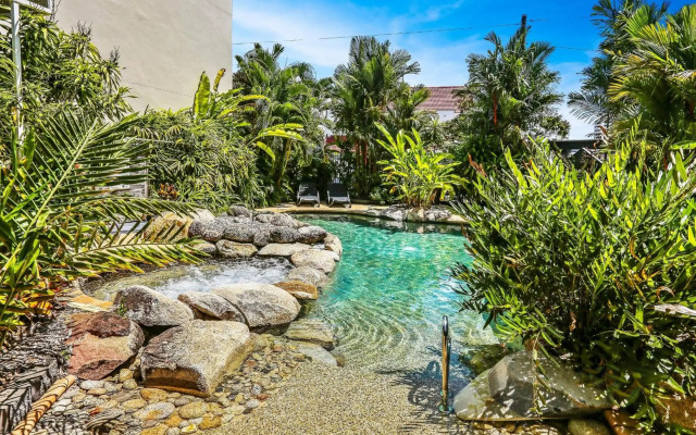 Cascade Gardens
