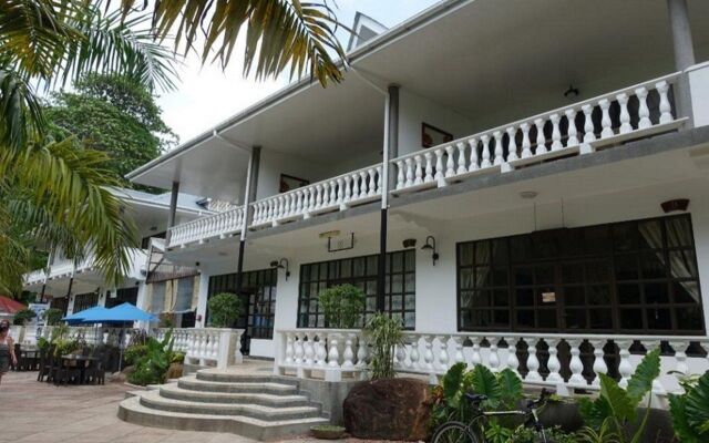 La Digue Self-Catering Apartments