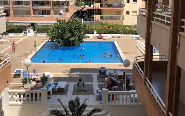 Apartamento Center Ref. 1019  by Iberplaya