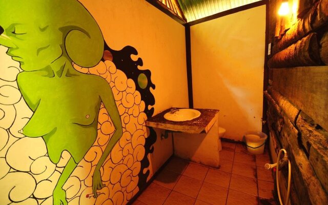 Chill Out Bar and Bungalow