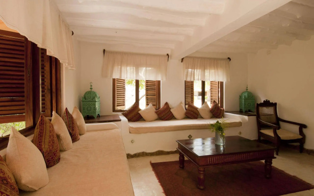 Kinasi Lodge