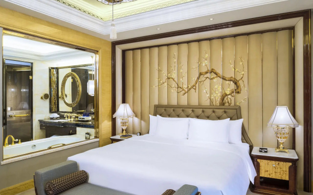 Wanda Reign Wuhan