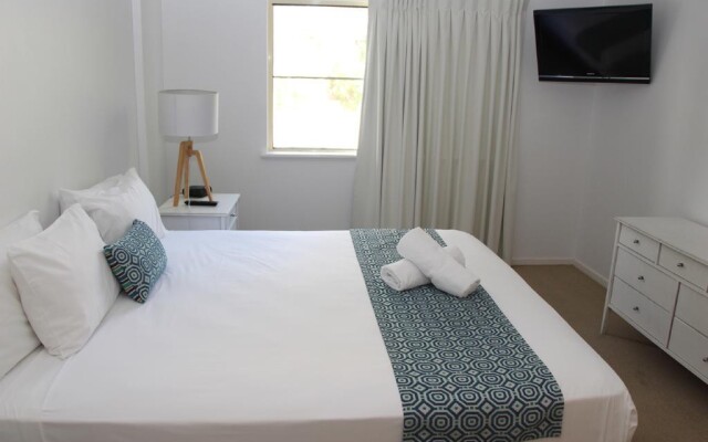 Lennox Beach Resort
