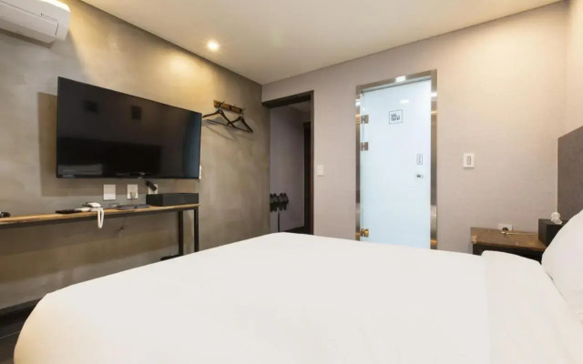 Sol Motel