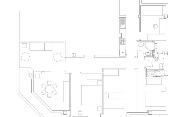 4 BEDROOMS -SENECA Center Apartment