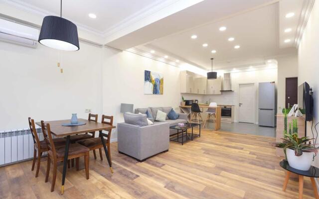 Stay Inn on Ekmalyan Street