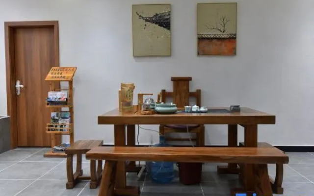 Fenghuang No. 1 Mansion · Chushang River View Homestay