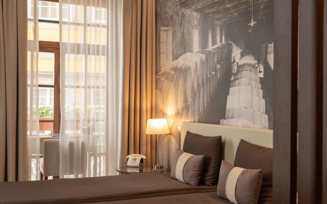 Ribeira do Porto Hotel