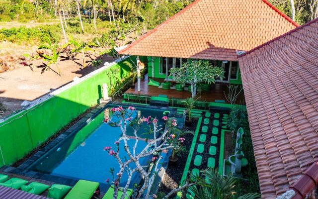 The Green Groves Hostel