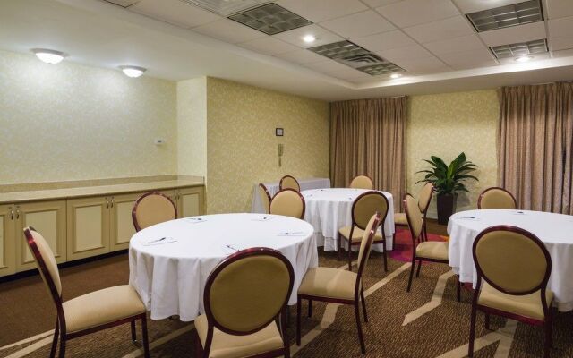 Hilton Garden Inn JFK Airport