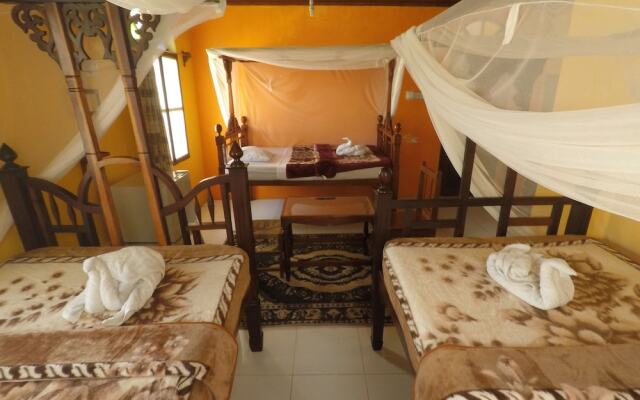 Garden Lodge