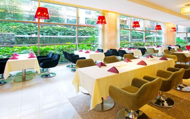 Ban Shan Hotel - Yichang