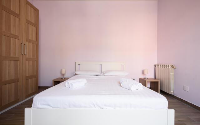 Vico Lungo Teatro Nuovo 20