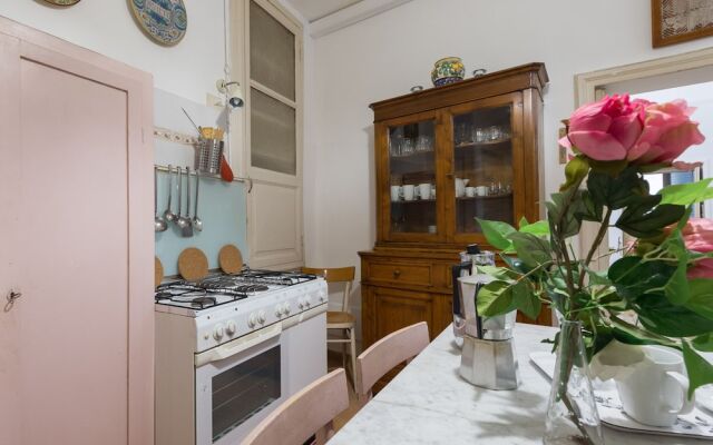 RSH Elegant Pantheon View