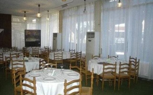 Hotel Traian
