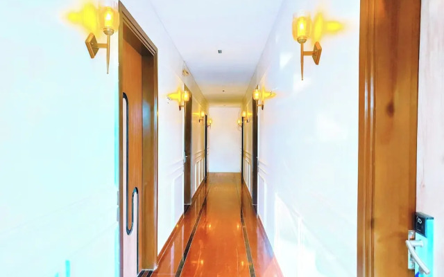 Hotel Parth