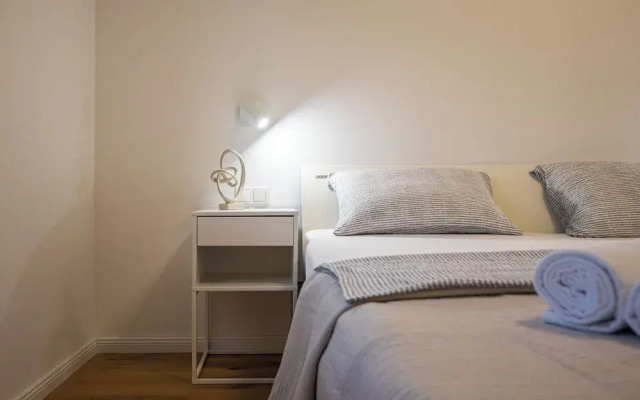 Olive Leaf - Ground Floor Apartment