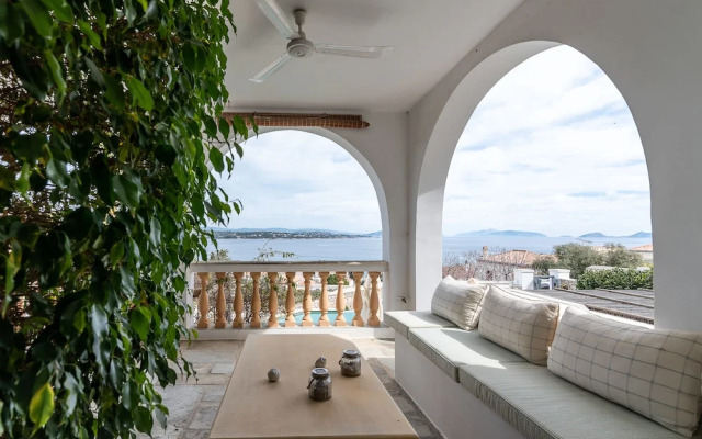 Villa Heliana Enchanting Seaviews