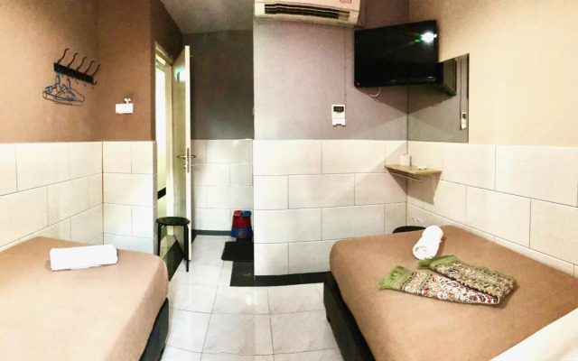 Adamson Park Hotel