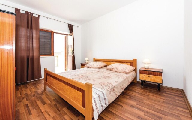 Beautiful Home in Sibenik With Wifi and 2 Bedrooms