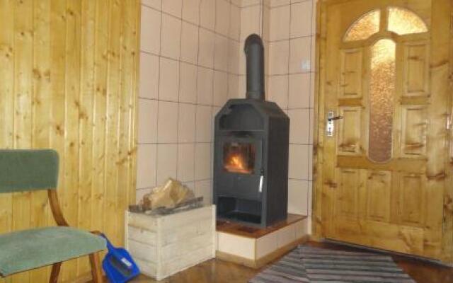 Zatishok Guest House
