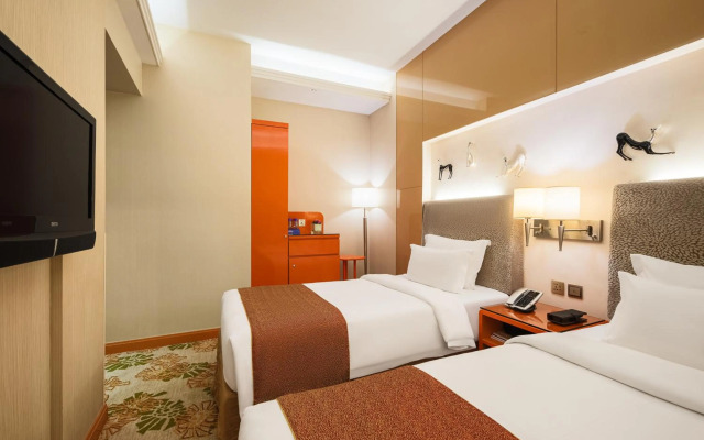Metropole Hotel