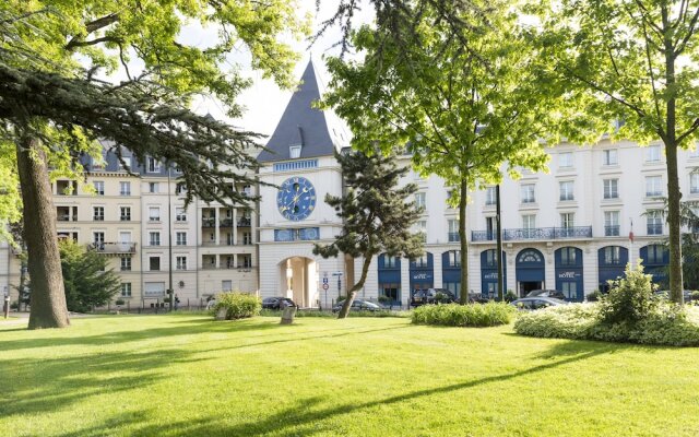 Le Grand Hôtel du Plessis-Robinson