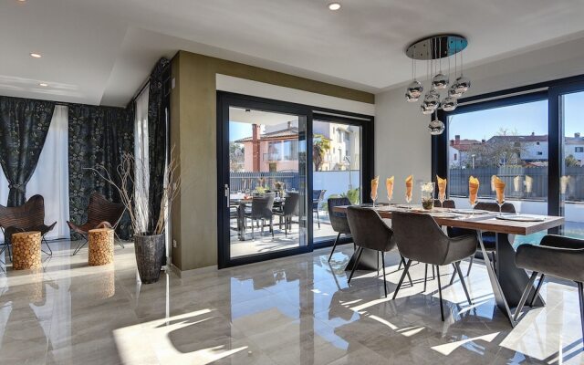 Luxurious Villa in Rovinj With Pool