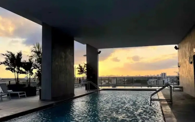 Modern Condo Brickell by Palermo Home